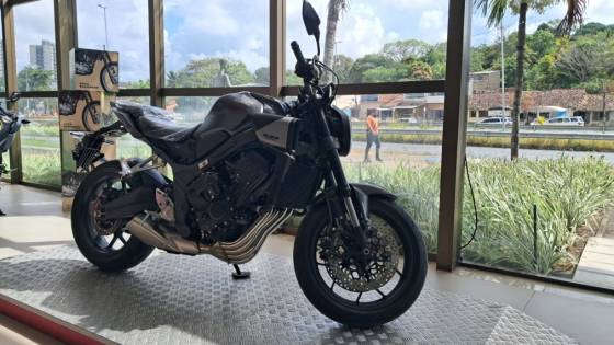 HONDA CB 650R E-CLUTCH 